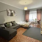 Ama Roma 5 Minuti Dal Colosseo