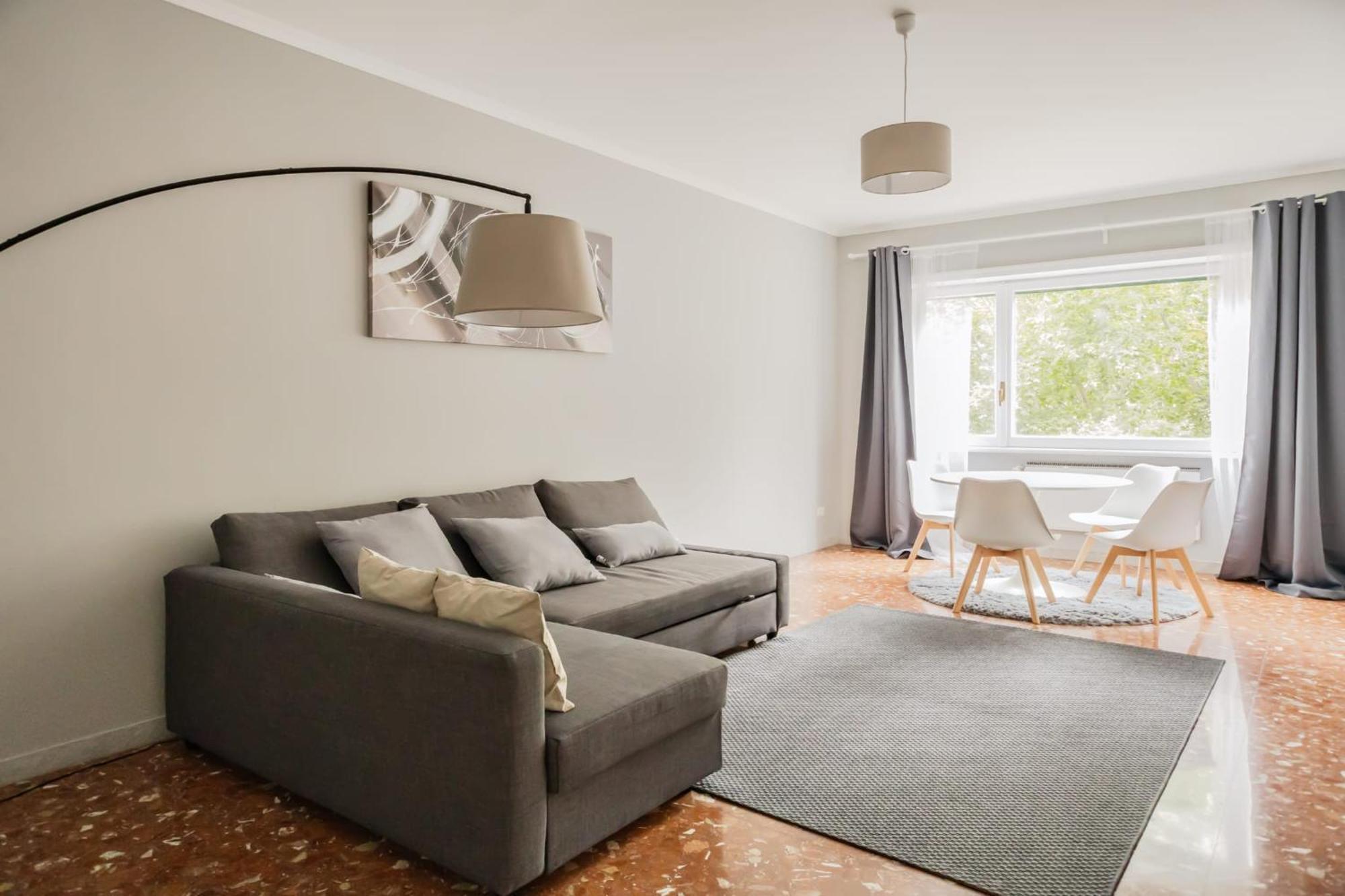 Apartment Ama Roma 5 Minuti Dal Colosseo Rom