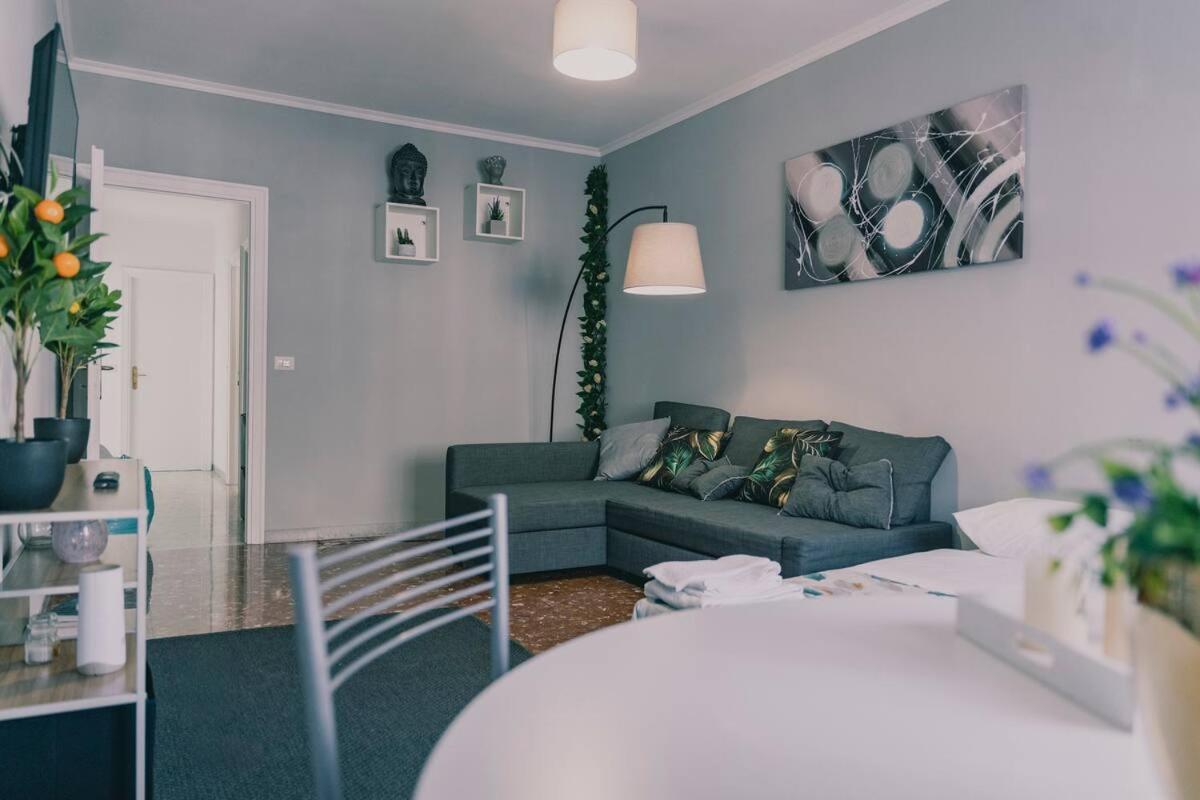 Ama Roma 5 Minuti Dal Colosseo Apartment Rom