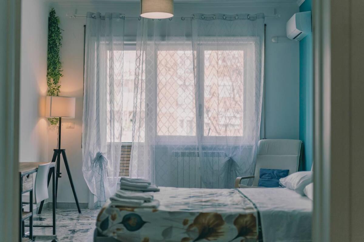 Apartment Ama Roma 5 Minuti Dal Colosseo Rom